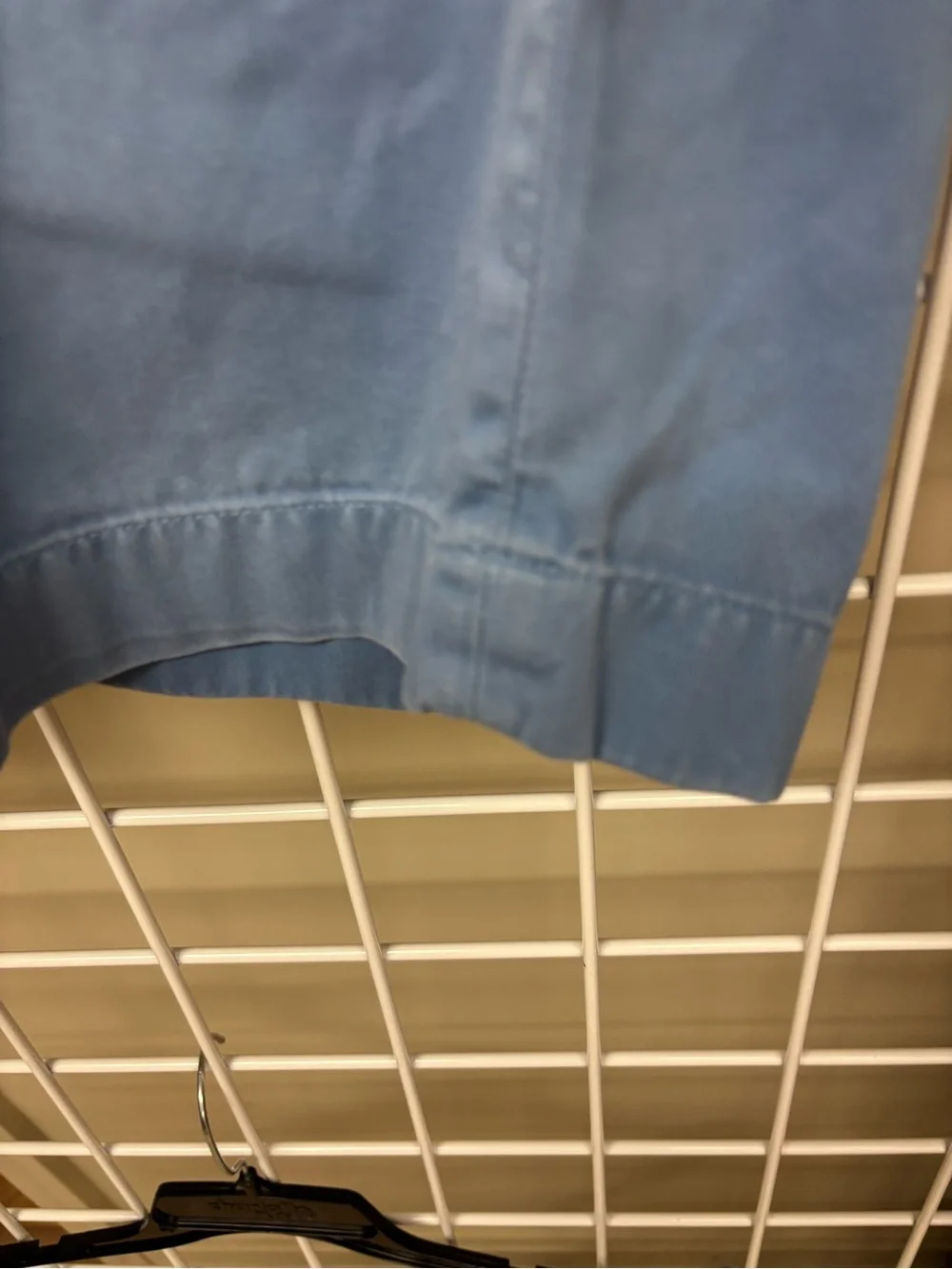 J. Crew Stanton  Men’s Blue Flat Front Shorts Waist 33 Inseam 9 EUC Cotton.